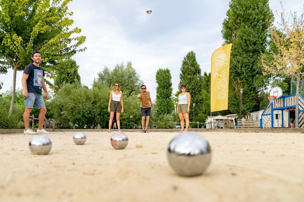 Hotel Camping International De Maisons-Laffitte Exterior foto